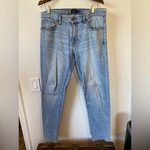 Club Monaco slim fit light wash jeans